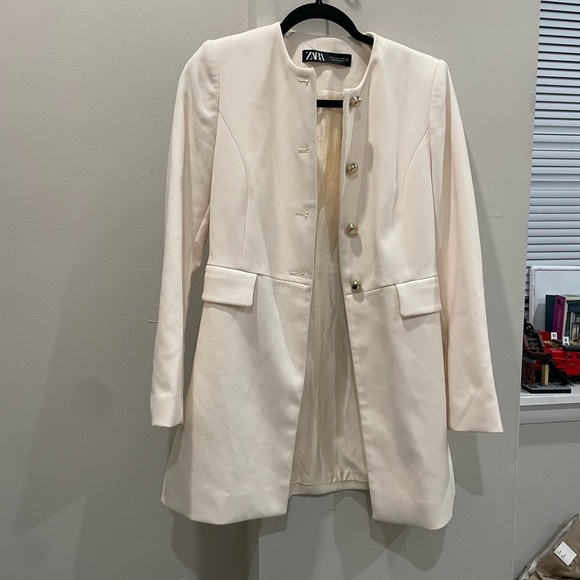 Zara Jackets & Blazers - Zara cream blazer jacket